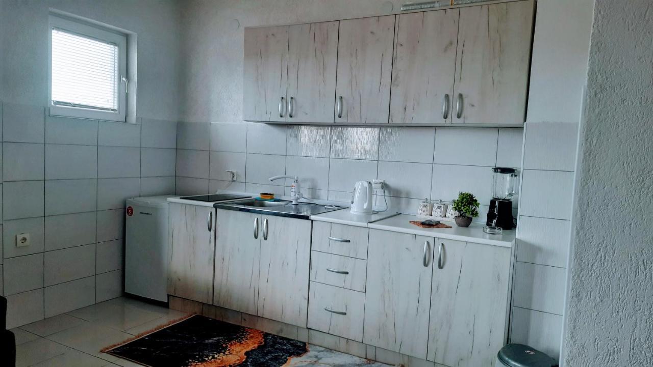 S-Apartment Ohrid Bagian luar foto