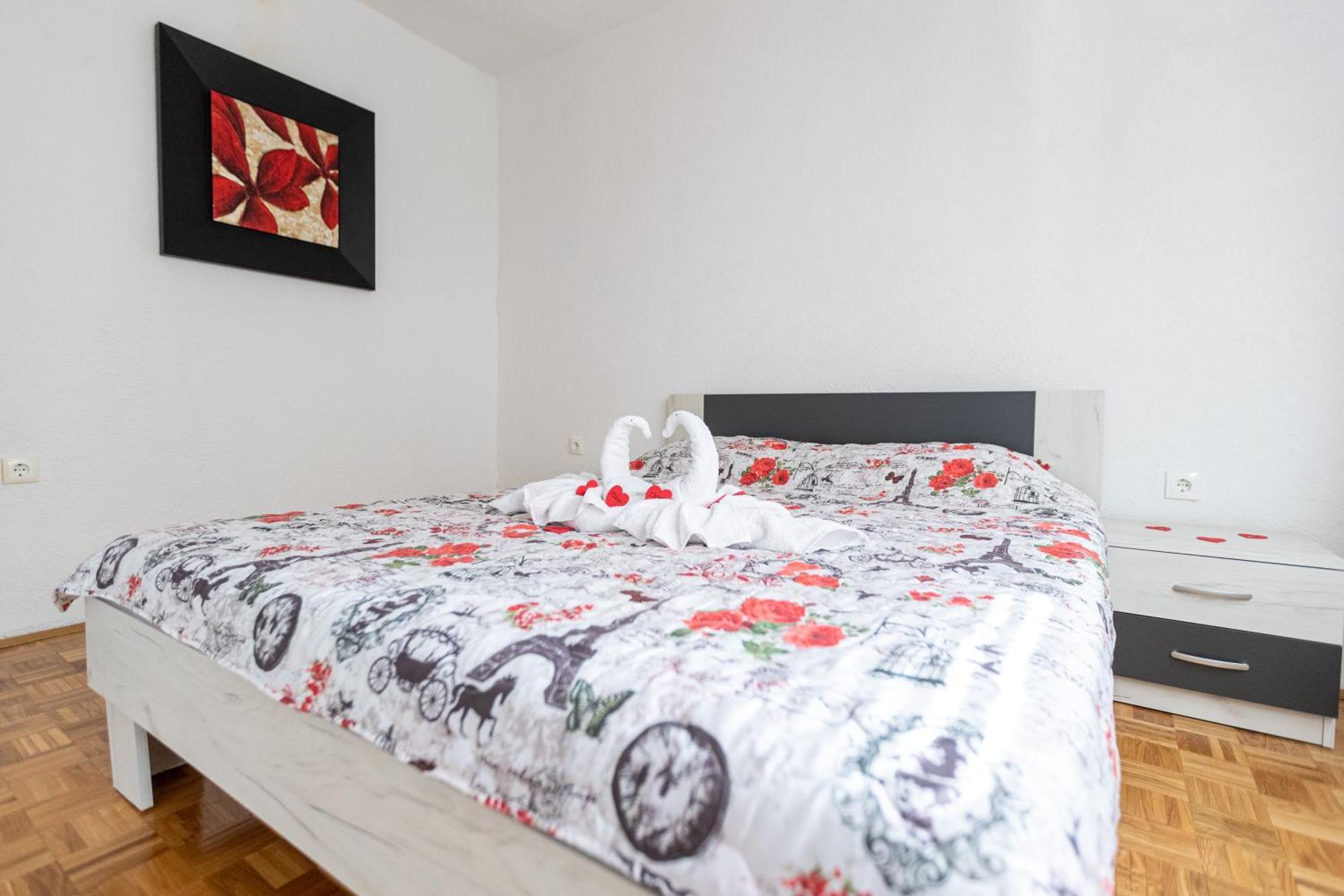 S-Apartment Ohrid Bagian luar foto